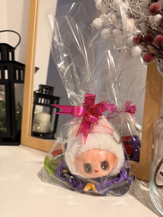 Brelok jak labubu lafufu piosenka świeci