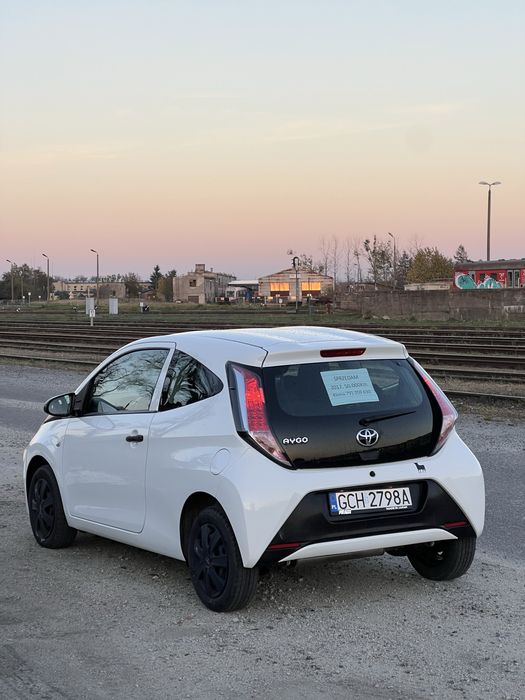 Toyota aigo 1.0 klima wielosezon