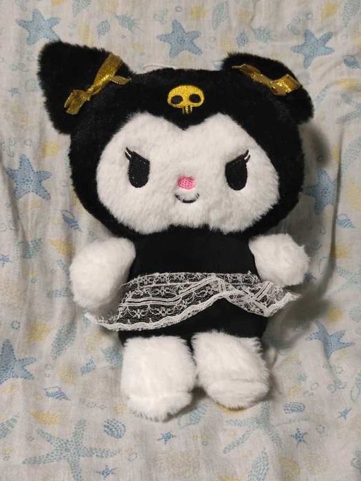 pluszaczek kuromi czarno-zloty