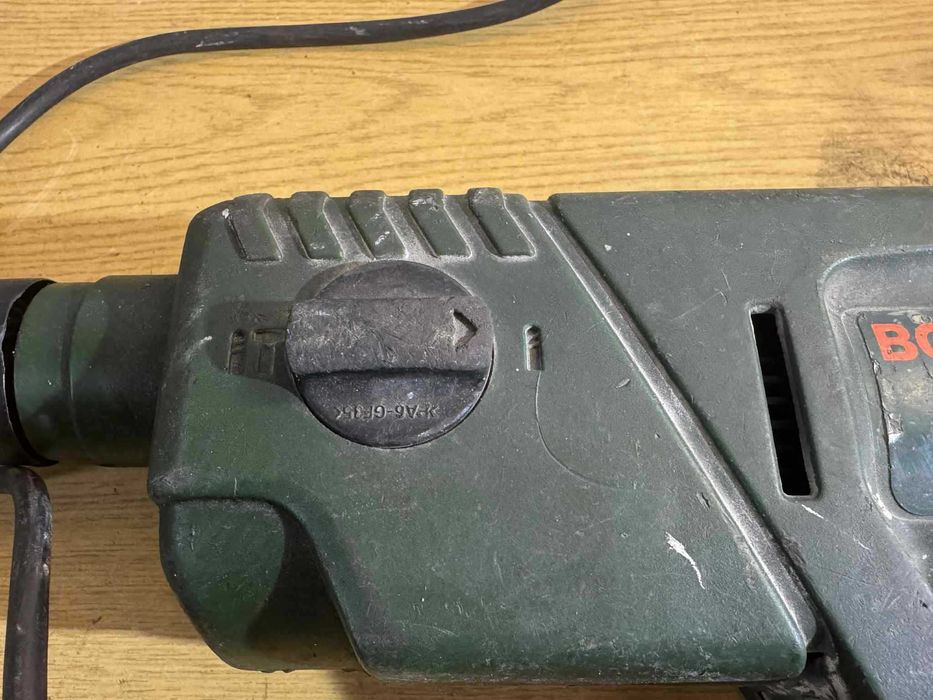 Bosch PBH 160 R – młotowiertarka SDS-Plus 420W