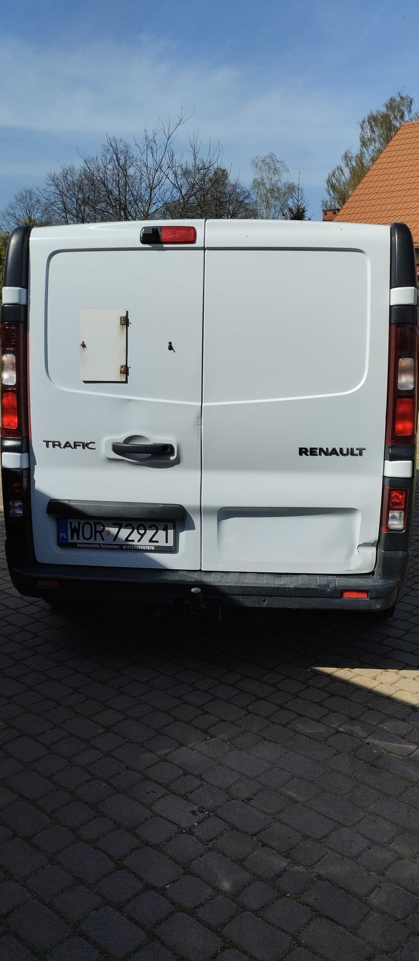 Renault Trafic III 1.6 2015 (nie Audi,BMW)