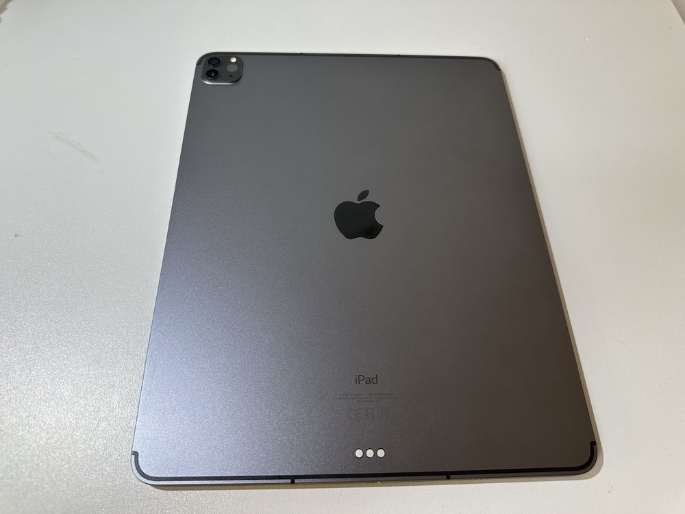 Tablet Apple iPad PRO 12.9" 5-gen. Wi-Fi+Cell. 128 GB Space Gray