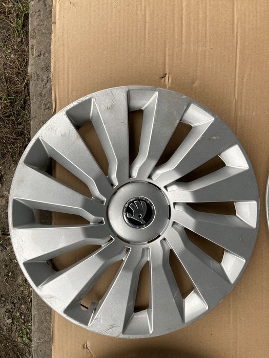 Продам колпаки шкода r15 комплект