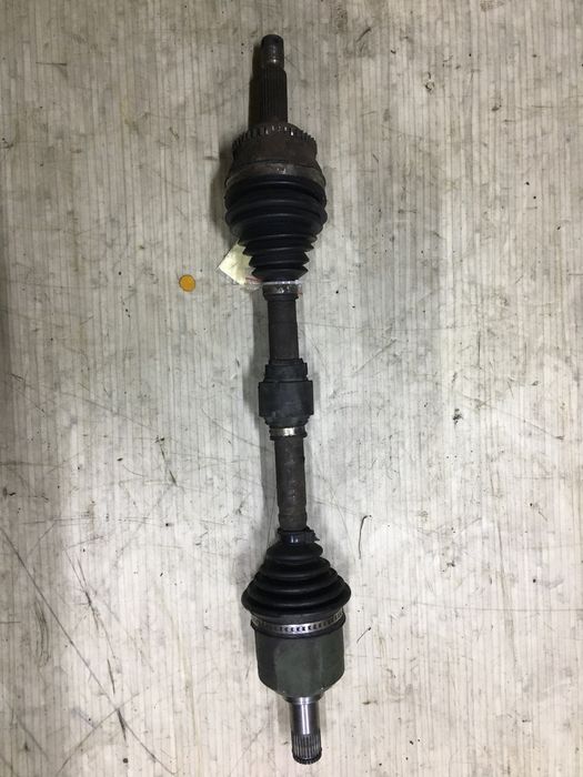 Полуось піввісь привід привод шрус Mitsubishi Galant (ЛІВА КОРОТКА).