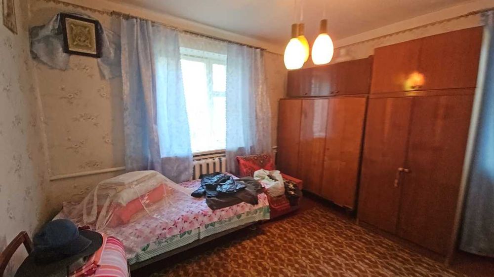Капітальний цегляний будинок поруч з центром м. Баришівка Є ВІДЕООГЛЯД