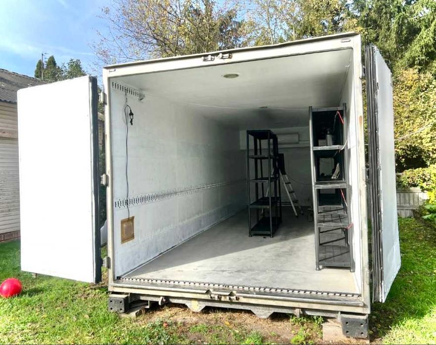 Kontener uprawowy w pełni wyposażony