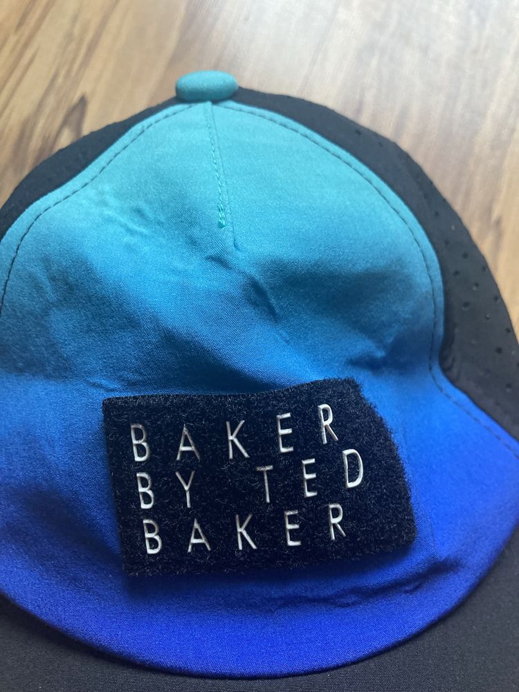 Новая бейсболка Тed Baker