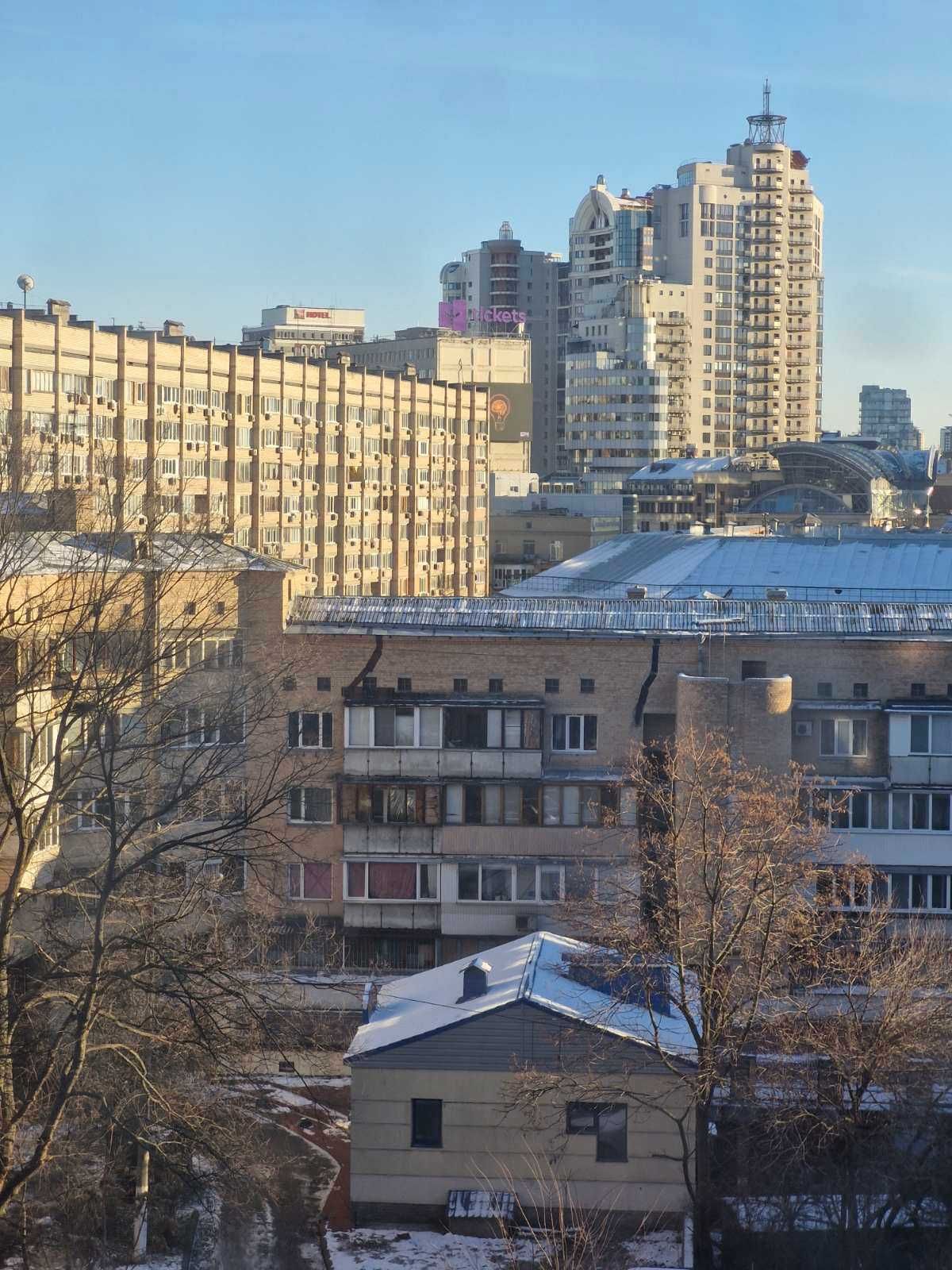 Центр. Продам 3к, 150м2  + паркинг. Дмитриевская,13-а