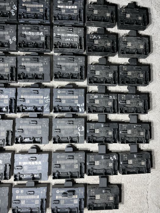 Блок керування двері, блок двери VAG блок управления двери.