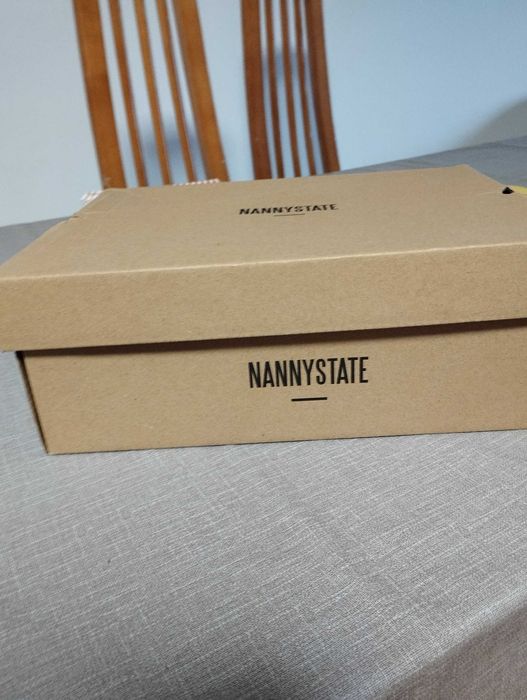 Bota em ótimo estado para rapaz