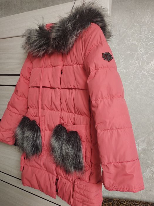 Куртка подовжена зимова на дівчинку