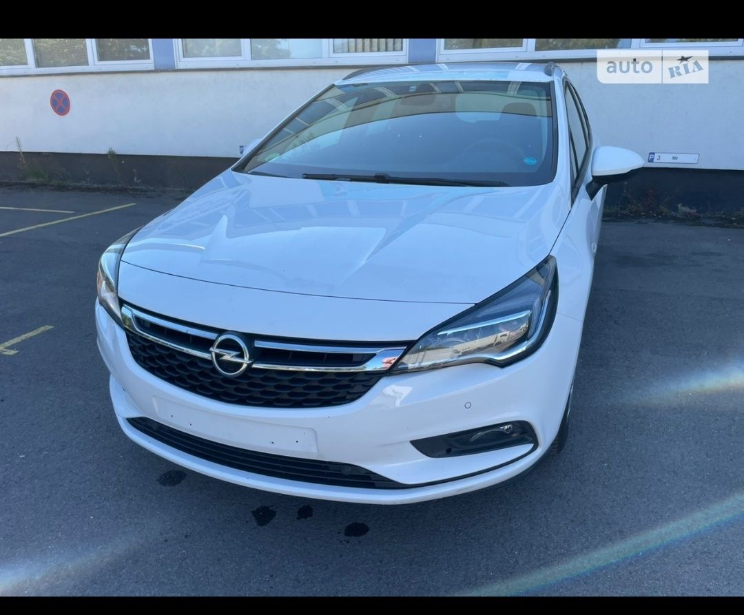 Opel Astra 2017 универсал