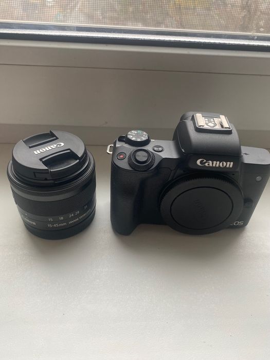Фотоапарат Canon EOS