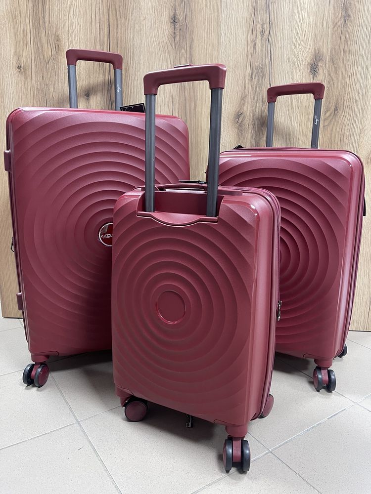Поліпропіленова валіза,чемодан Jony (Італія)
