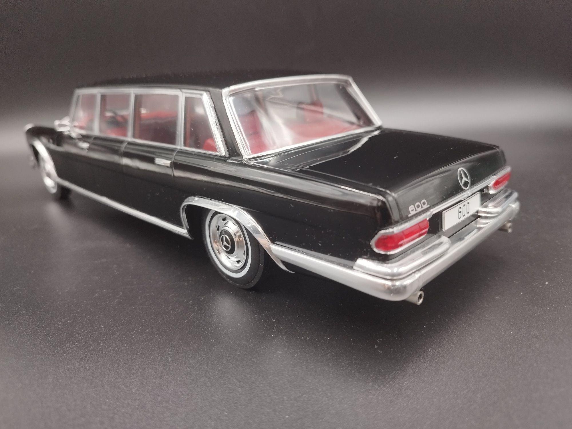 1:18 MCG 1969 Mercedes Benz 600 Pullman W100 Black model nowy