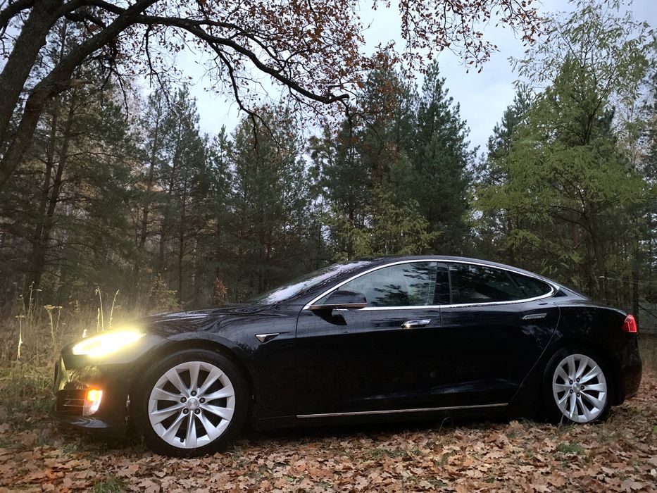 Tesla S 75D 11 міс 16рік