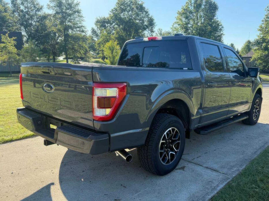 Ford F-150 Lariat      2021