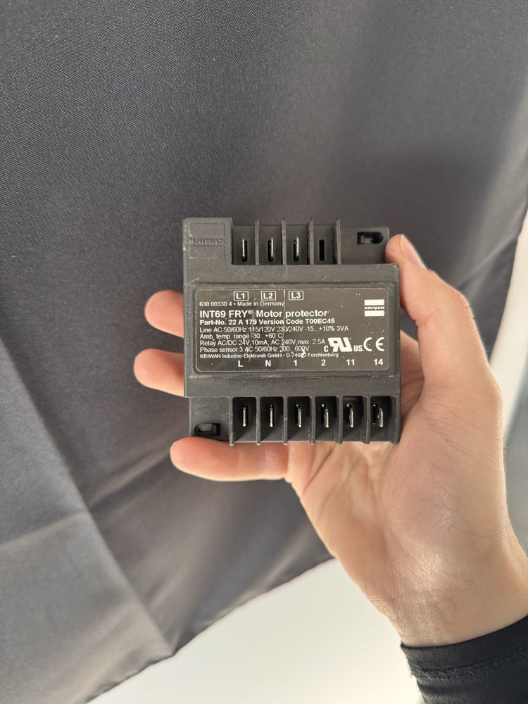 KRiWAN INT69 FRY Motor Protector під Frascold компресор