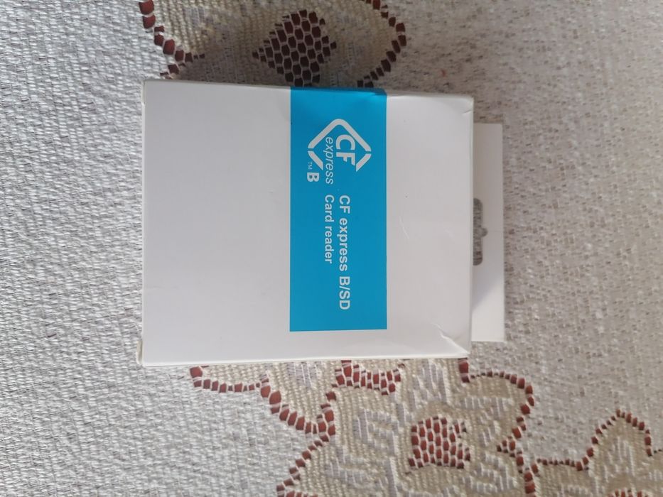 Czytnik kart sc firma CFexpress