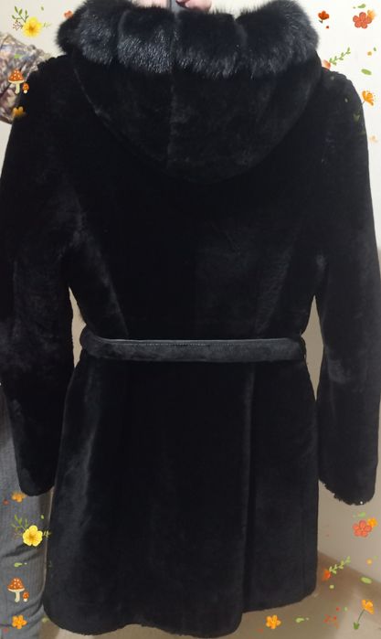 Шуба из натурального меха норки и мутона