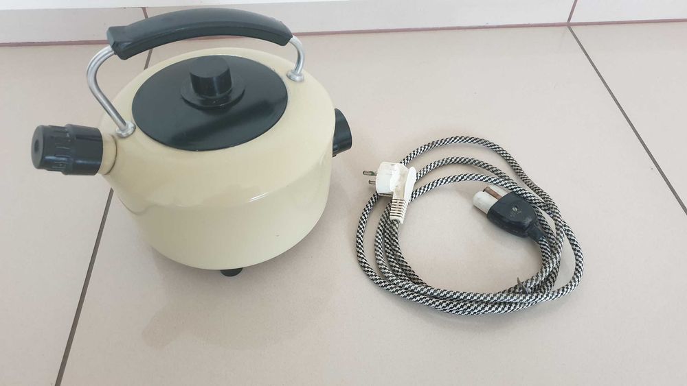 Czajnik elektryczny antyk 1988 3l 1200w