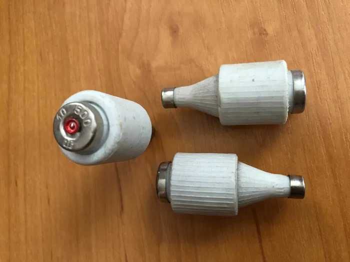 Bezpiecznik 10A 660V - wkładka topikowa 8 szt.