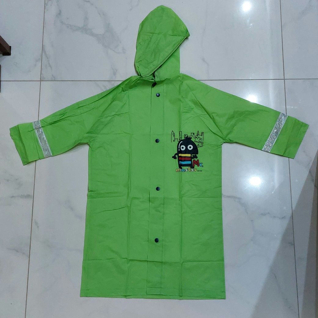 Zielony płaszcz przeciwdeszczowy 104 / 110 cm