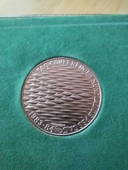 1984 - Conferencia Mundial das pescas - 250Esc