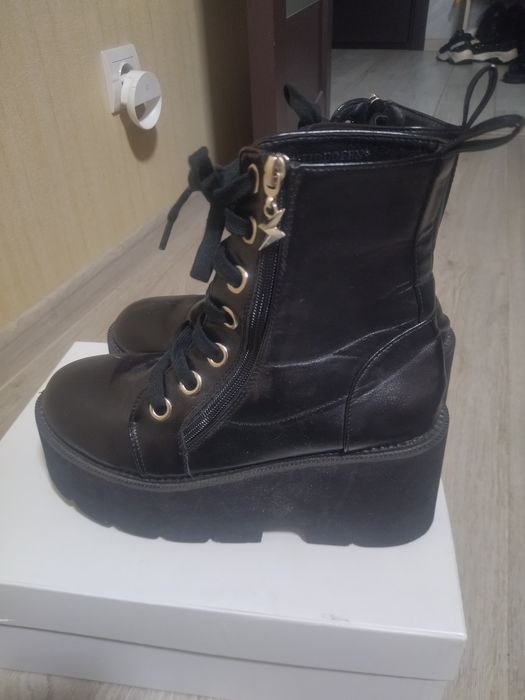 Ботинки кож.зам на платформе.