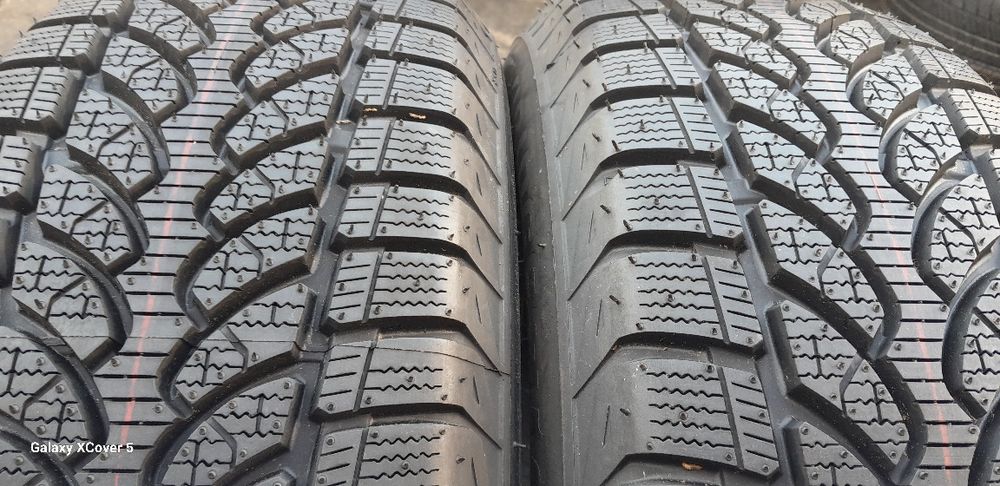 Opony Zimowe 205÷60÷16C÷BRIDGESTONE.300 Zł.Montaż.Wysyłka.ZAPRASZAM.