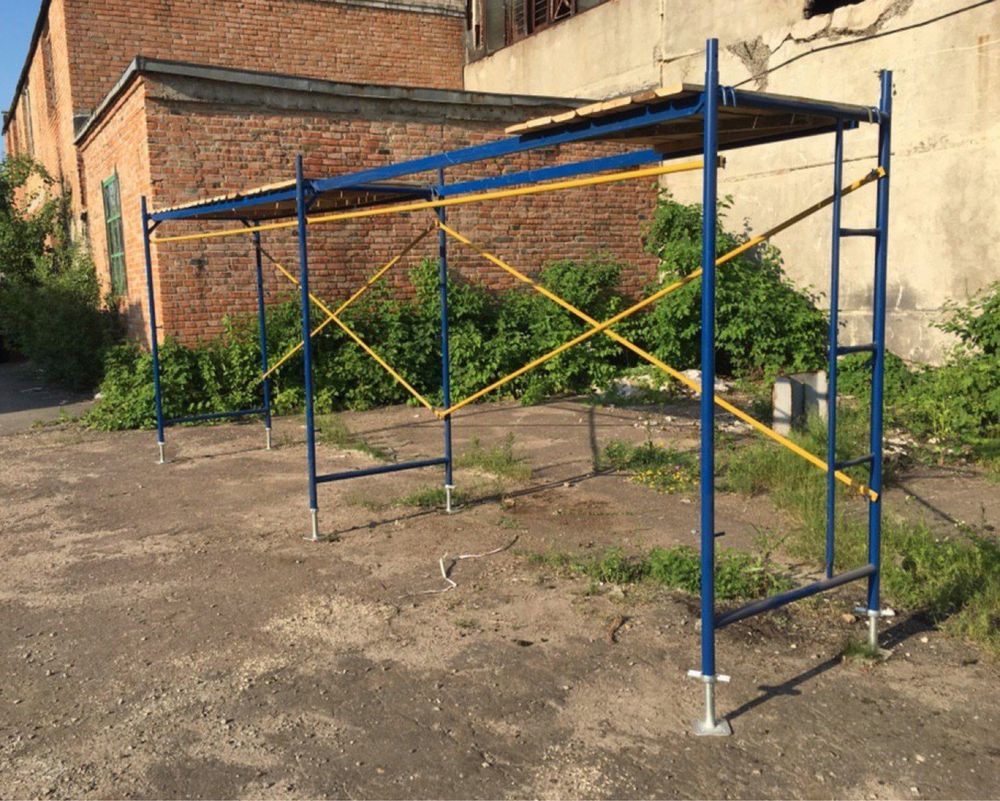 В наявності риштовка на колесах.Строительные леса Атлант.ЛЕСА