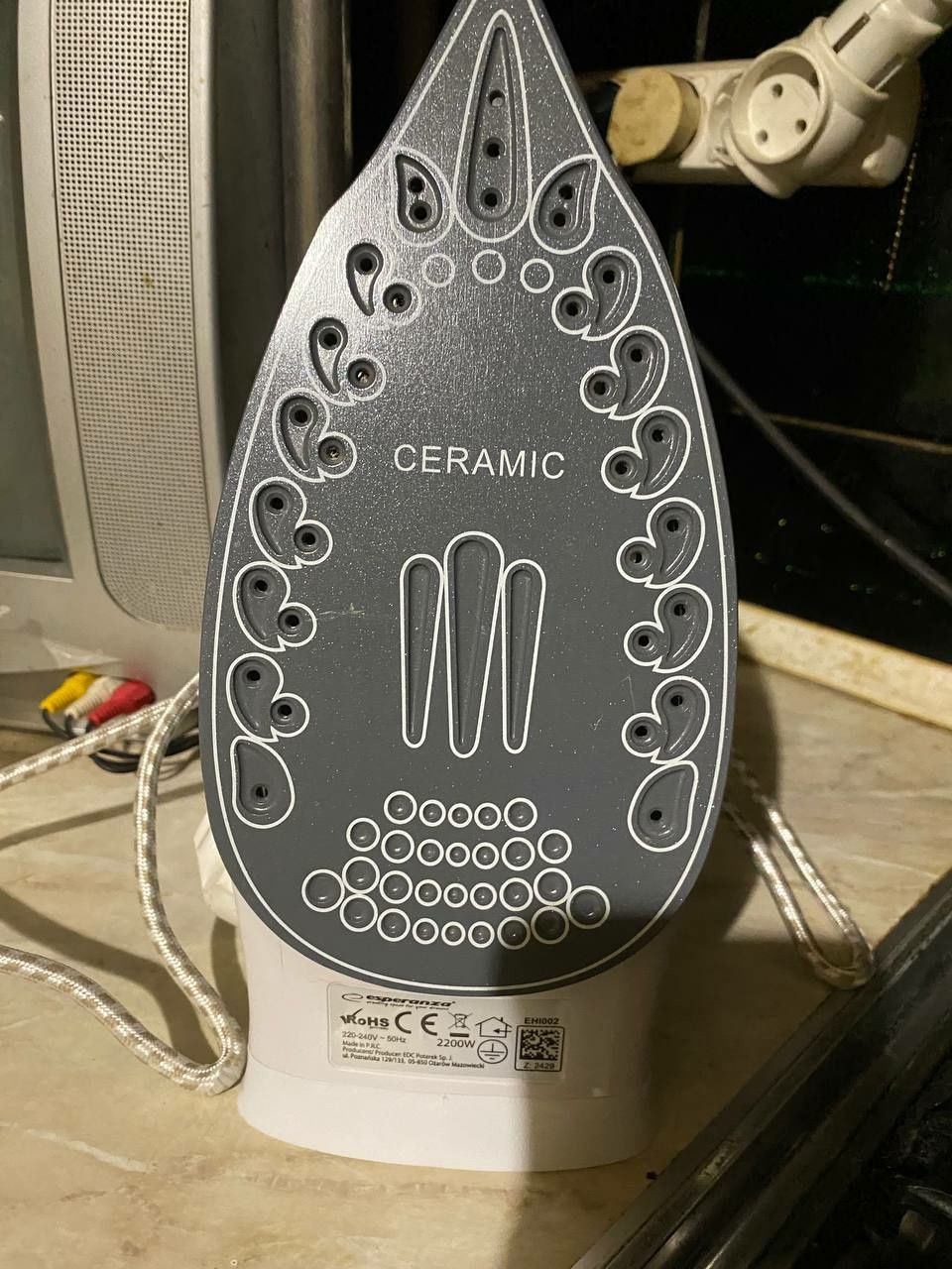 Продам утюг Esperanza