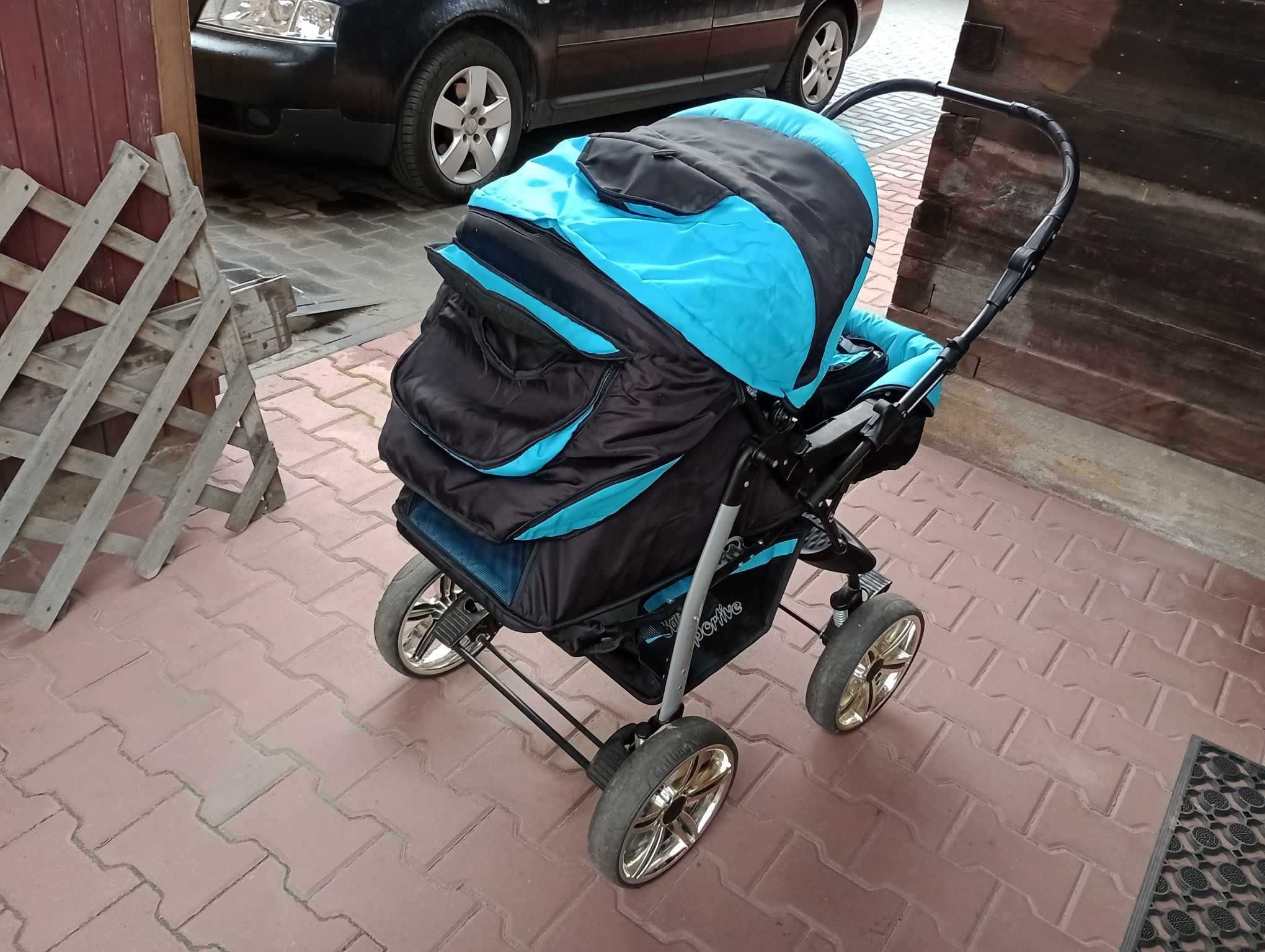 Wózek dziecięcy i nosidełko