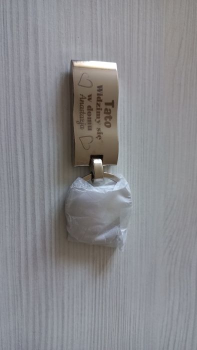 Brelok dla taty Anastazja- Aston martin