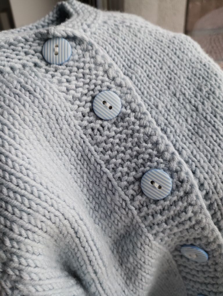 Sweter sweterek + czapka wełna merino