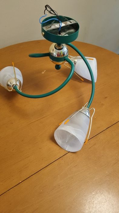 Żyrandol metalowy trójramienny