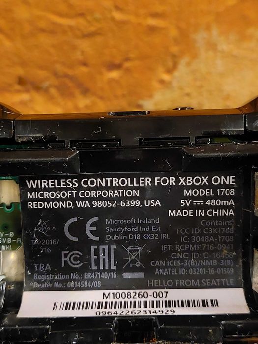 Kontroler Pad Microsoft 1708 Xbox One Series S X org PC kabel jak Nowy