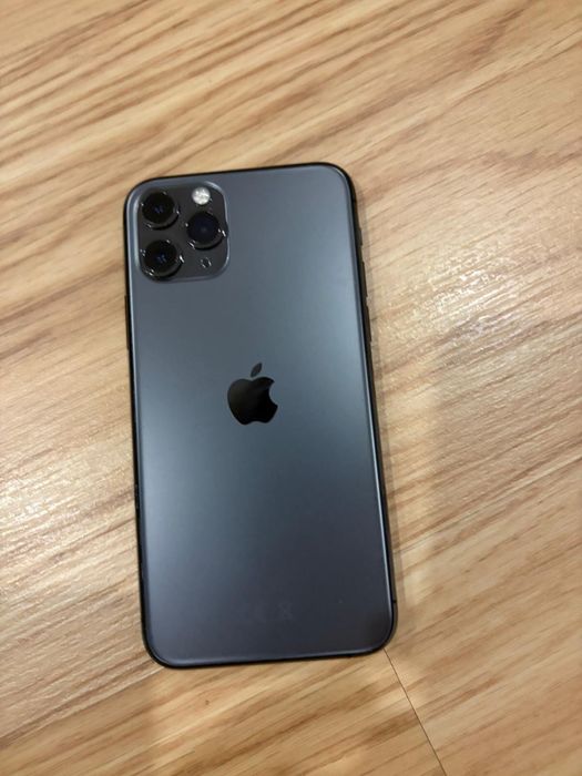 Iphone 11 pro 64gb+10 capas