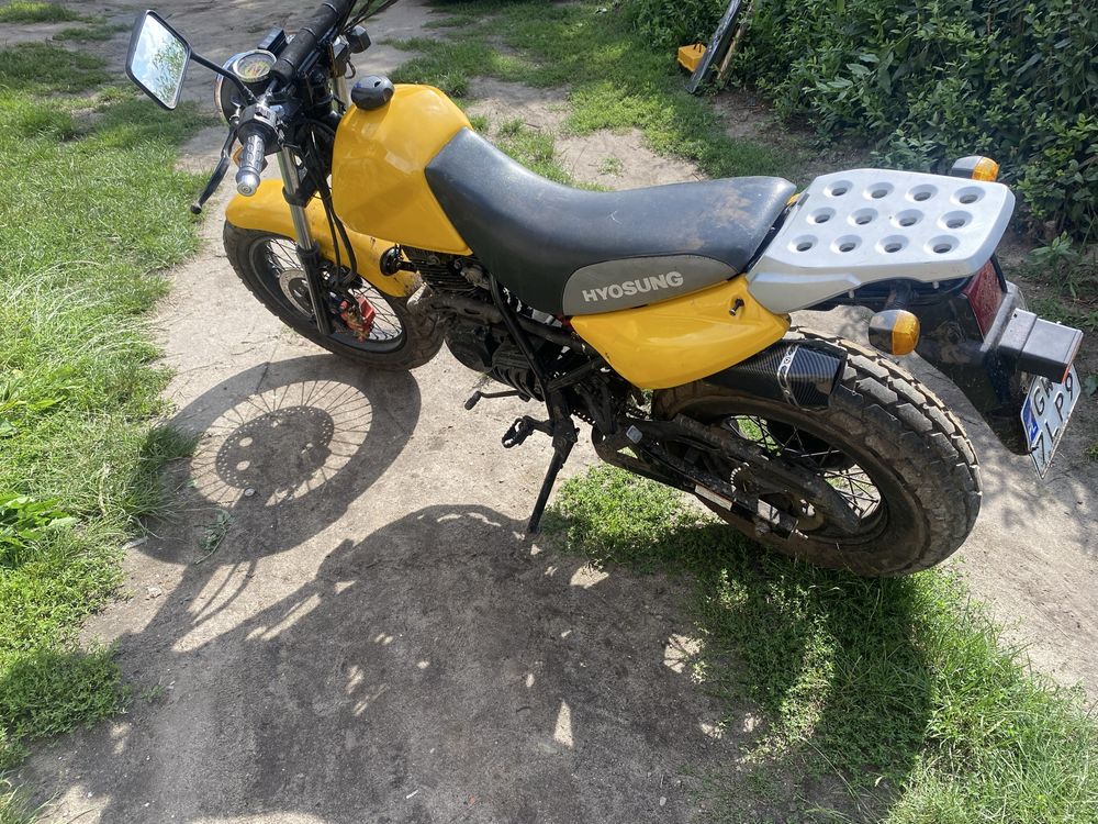 Hyosung karion rt 125