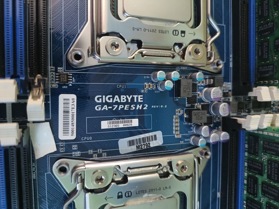 Комплект GA-7PESH2 + Е5 2670х1шт+ і7., + DDR3 32G(4x8)