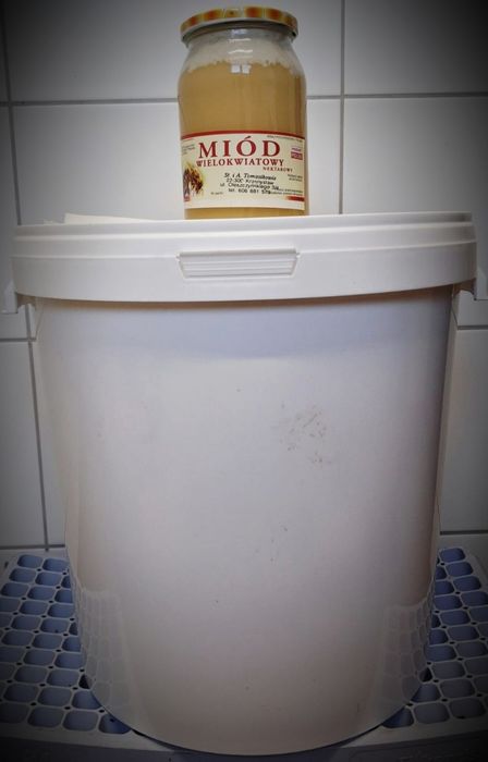 MIÓD wielokwiatowy naturalny z POLSKI z własnej pasieki pojemnik 33 L