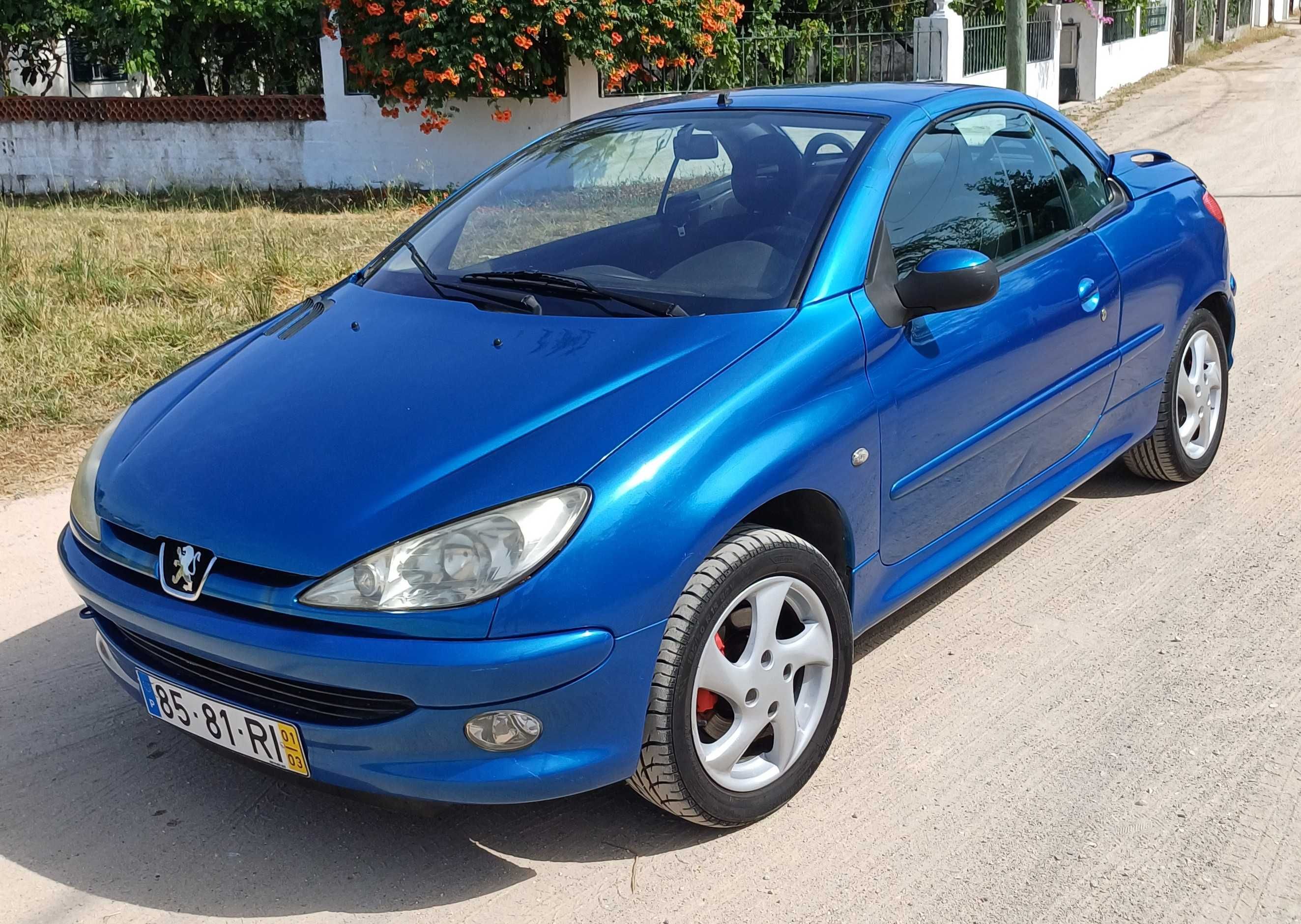 Peugeot 206 CC Coupé Cabrio 2001