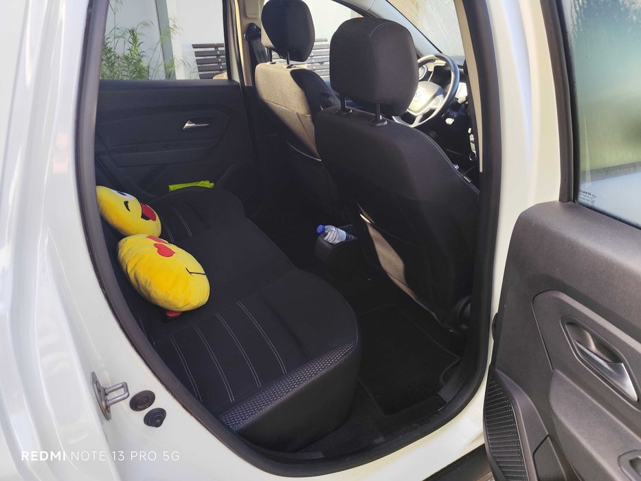 Dacia Duster 1600 Prestige. Full optional GPL