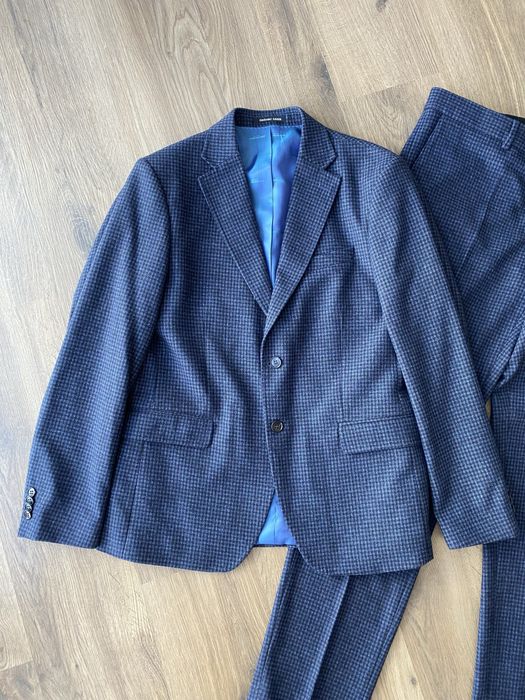 Чоловічий вовняний класичний костюм Arber