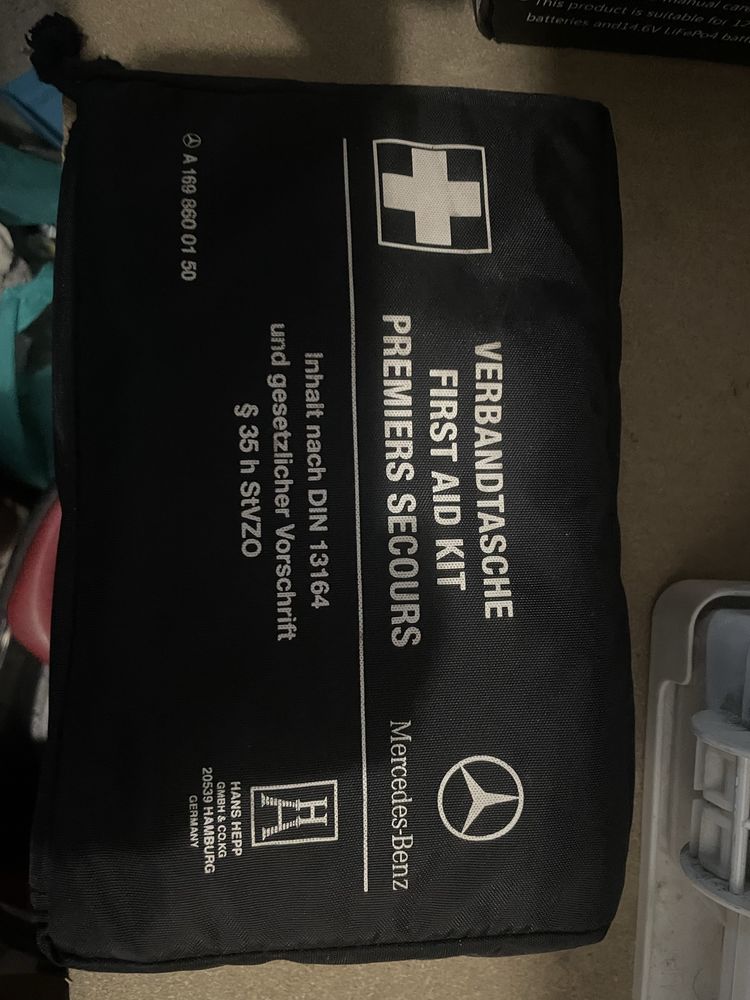 Bolsa primeiros socorros mercedes