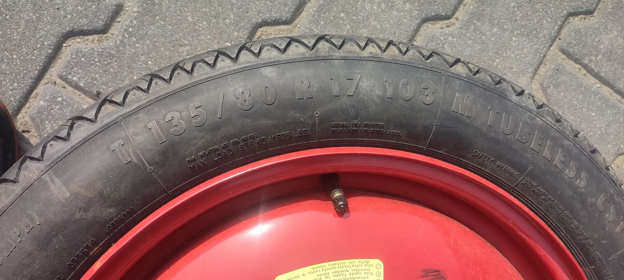 Koło dojazdowe Peugot 5008. Opona 135/80R17