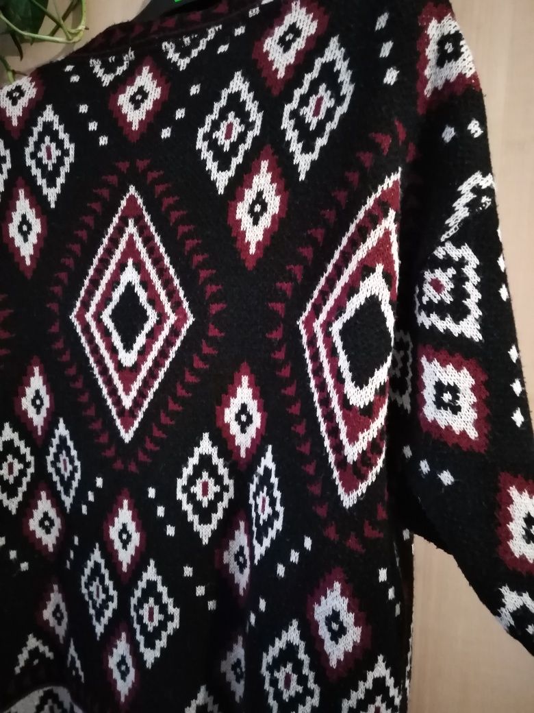 Sweter bez zapięcia /narzutka S/M.