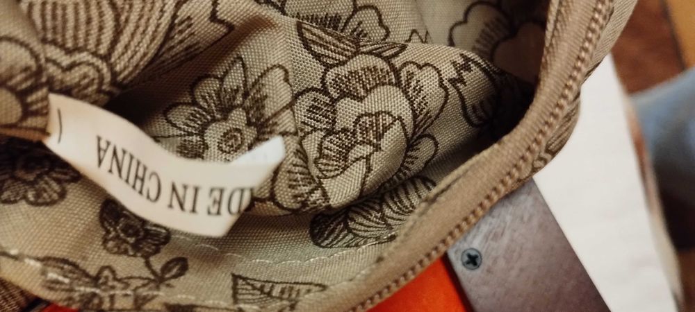 Сумка натуральная кожа оранжевая, новая