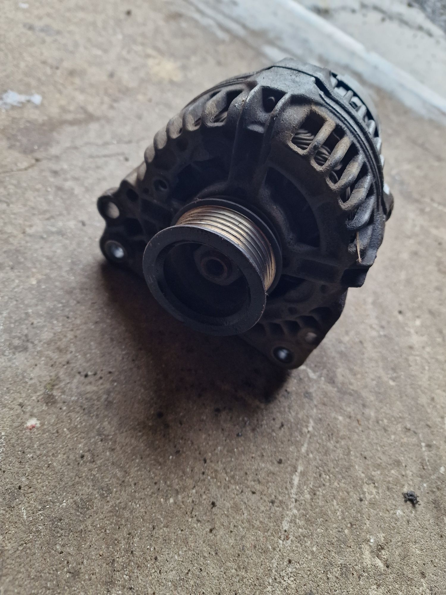 Alternator volkswagen Golf 4 audi a3