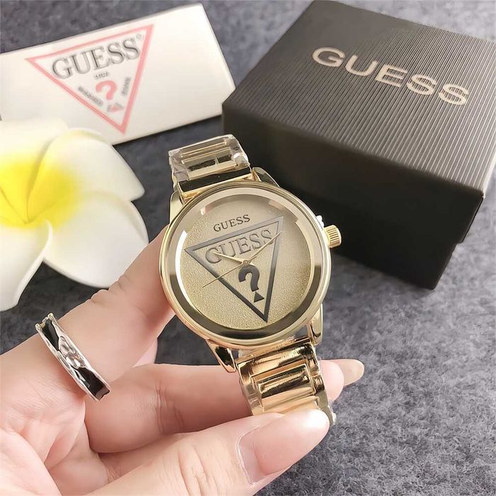Nowy zloty zegarek Guess